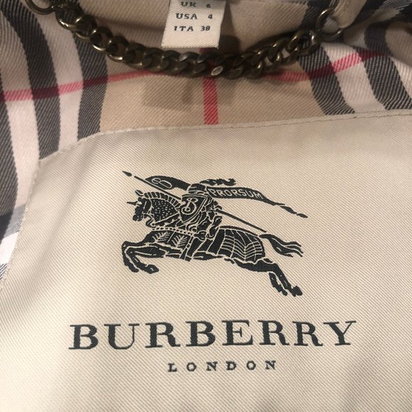 Burberry Trench Coat, Short (mid-thigh), Womens - Picture 3 of 15